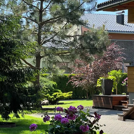 Holiday Villa Palanga 別荘 パランガ